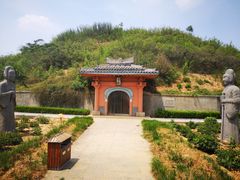 -洛阳古墓博物馆