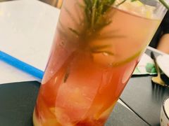莓果森林-开间茶馆·围炉煮茶