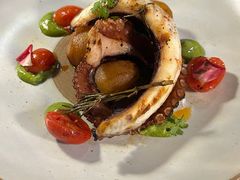 -LESCEDARS Brasserie Bistro香柏树