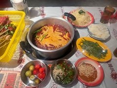 -大芊金重庆串串火锅(南京路店)