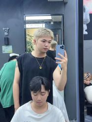 -藤野造型专业烫染接发