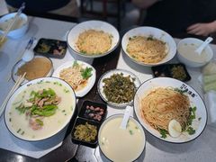 -阿达师傅鱼汤面