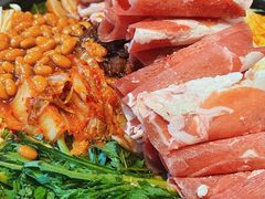 部队锅-MI WU FACTORY米屋美食工厂餐厅(绿地店)