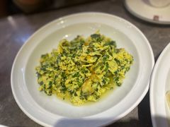 韭菜炒笨鸡蛋-闫府私房菜·老字号(恒隆店)