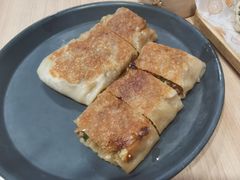 状元千层牛肉饼-宏状元现熬粥·京味菜(三里河店)
