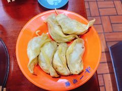 鲜肉锅贴/只-味一早餐(新芝路店)
