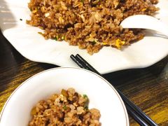 酸菜牛肉炒饭-老味道湘菜