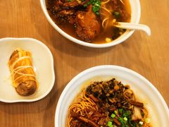 -佬钱湾仔(衣裳街店)