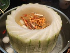 -得意咚瓜·顺德鱼生·冬瓜火锅(深圳首店)