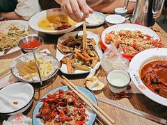 -叶派龙虾•招牌香辣蟹·海鲜(中海国际店)