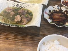-丘艳豆花饭(国泰广场店)