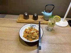 -苏州工业园区奥特莱斯亚朵酒店