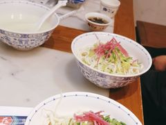 老北京炸酱面-海碗居(王府井店)