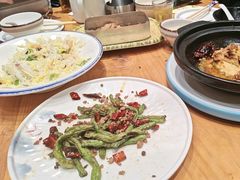 -快乐老家三鲜饺子东北菜(南六中路店)