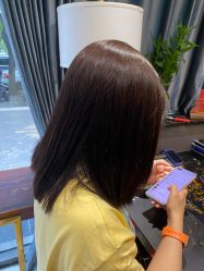 -尚逸国际护肤造型