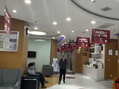 -雅悦齿科(顾村公园店)