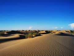 -亿利库布其七星湖沙漠生态旅游区