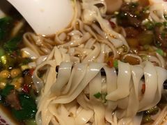 -呷佬·长沙手工米粉(金沙江路店)