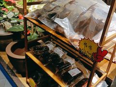 -洞庭土菜小炒馆(易发广场店)