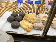 -黑草莓(重庆路店)