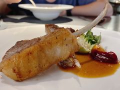-卡普里披萨·牛扒·下午茶