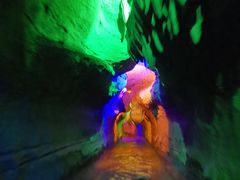 -泰安地下龙宫景区