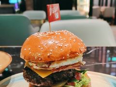 -DEEP·深美式餐吧(五棵松华熙LIVE店)