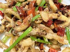 干煸鱿鱼须-大眼锅贴饺子(河西店)