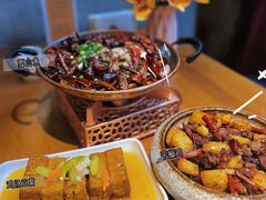 -隔壁老王·家常云南菜(花巷店)