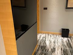 -上海虹桥祥源希尔顿酒店