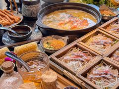 -小椒娘撒椒鱼火锅(三八广场店)