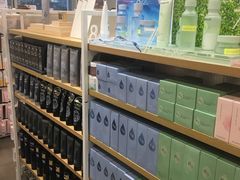 -名创优品(天津市河东万达广场店)