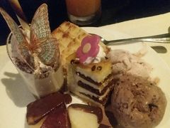 -澳门旅游塔360°旋转餐厅(南湾湖广场店)