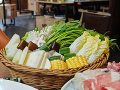 -樾餐厅泰式海鲜火锅(民歌湖店)