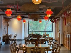 -小洞天柴火土菜馆