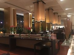 -曼谷湄南河畔华美达广场酒店