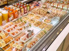 -巴黎贝甜(大宁国际商业广场店)