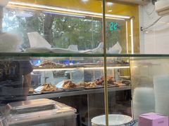 -余杨鸭鸭餐厅