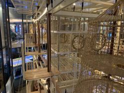 -PIPIKINGDOM皮皮王国欢乐号(欢乐海岸购物中心店)