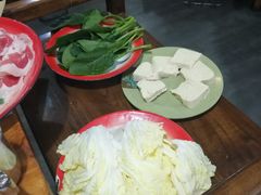 -东镇老火锅(长春路首店)