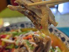 -一个勺子新疆锡伯主题私房菜(红墙巷49号院店)