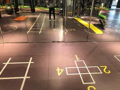 -VLines耀能运动24小时·月付制健身(京广桥店)