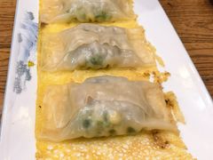 -东来菜馆•手抓海鲜家常菜•海鲜锅贴(鸽子窝店)