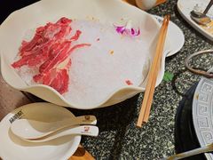 -杨肥肠火锅大排档(火车站花园店)