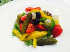 沙拉-琶醍壹号•潮菜江景餐吧