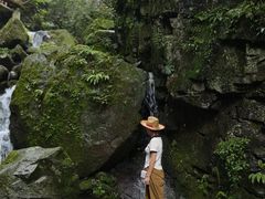 -藏龙百瀑风景区
