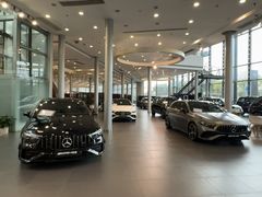 -成都中升之星奔驰4S店