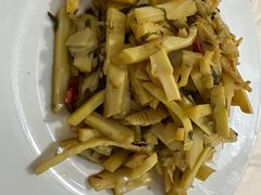 -天乐农家鱼头王(天目湖店)