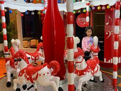 -东方明珠·可口可乐欢乐餐厅