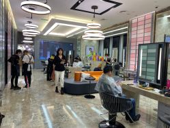 -AKOZO Beauty Salon